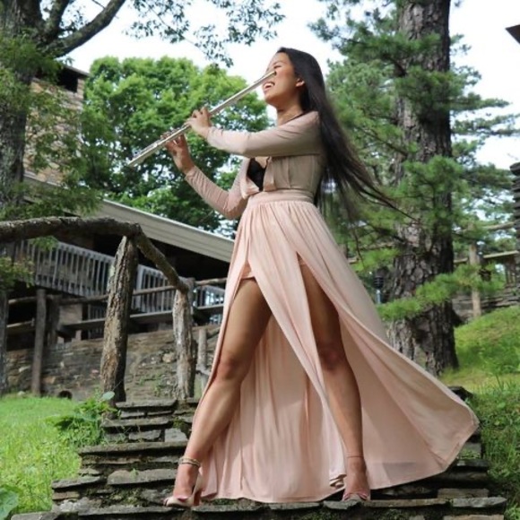 Meet your Posher, Mimi - Picture 1 of 1